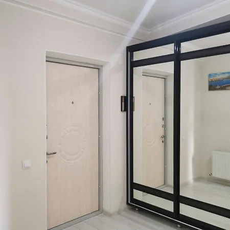 4rent 1-bedroom With Balcony Apartmán Kišiněv